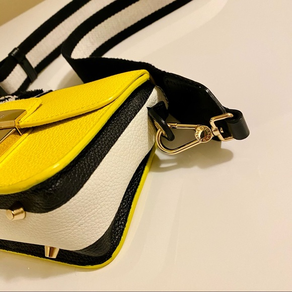 ⭐️HOST PICK⭐️Furla Metropolis leather crossbody bag - Picture 11 of 13